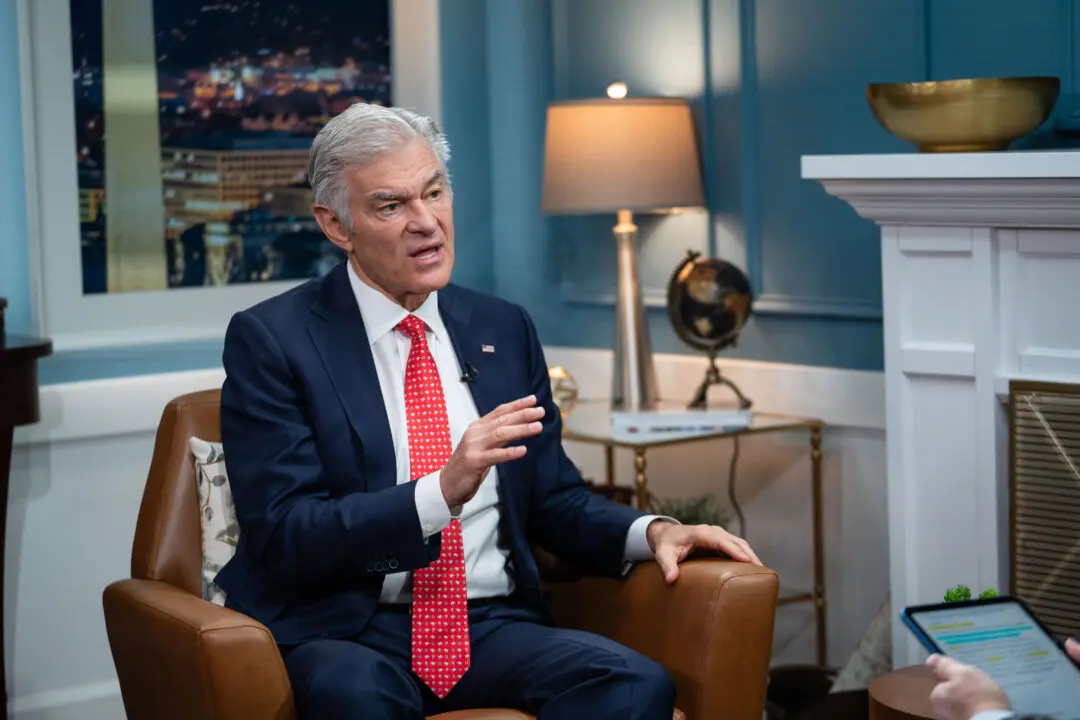 LA Fraud Probe Centers on 42 Hospice Centers in a 4-Block Area: Dr. Oz