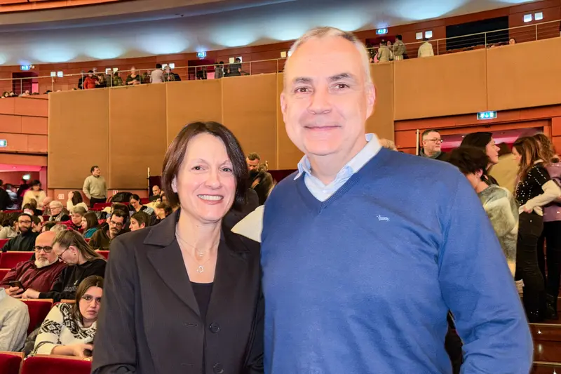 Marco Robiati, Chief Marketing Officer of the national television station, and his wife, Sua Moglie, watched the fourth show of Shen Yun New York Company at the Teatro Arcimboldi in Milan, Italy, on Jan. 16, 2026. (Alessandro Starnoni/The Epoch Times)