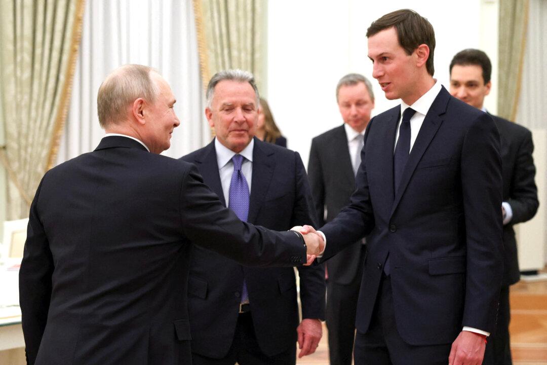 Putin Meets Witkoff, Kushner in Moscow