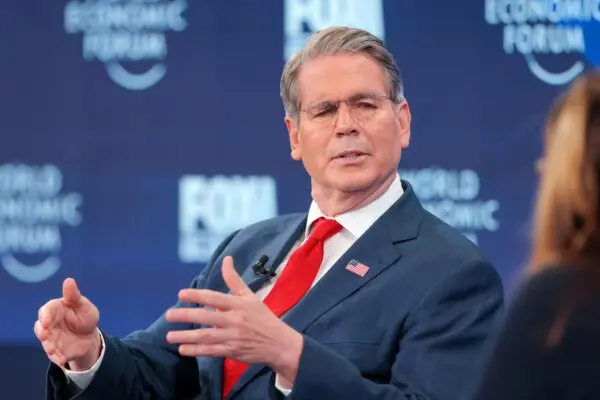 US Treasury Secretary Bessent Weighs In on Alberta Separatism