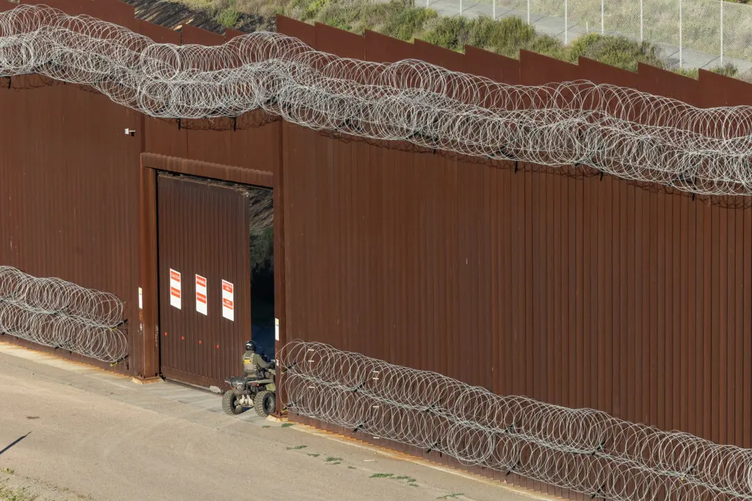 478 Individuals Charged in Border-Related Enforcements in Texas, Arizona