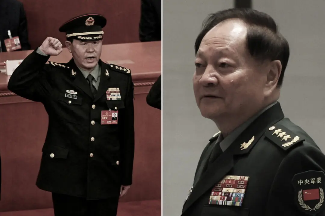 China Removes 2 Top Military Officials