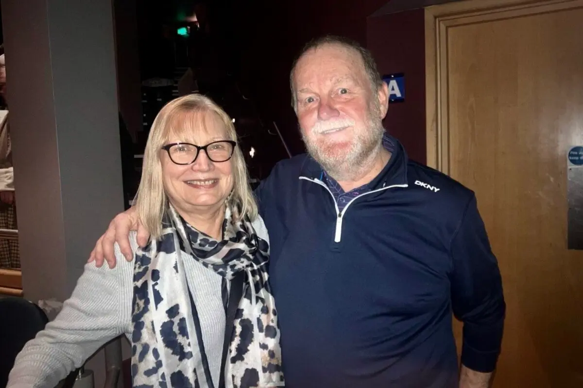 Lynn Maslen and Toby Cottrell enjoyed Shen Yun at the New Victoria Theatre in Woking on Jan. 24. (Huang Shishun/The Epoch Times)