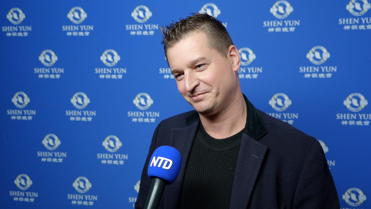 Audience Members in Woking Are Touched by Shen Yun’s Inner Beauty