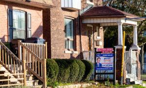 Nearly 10% of Toronto Mortgage Holders Won’t Qualify for Refinance Next Year, BoC Predicts