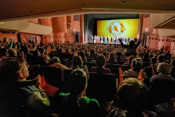 Shen Yun Inspires Audience Members at Sold Out Performances in Chiayi