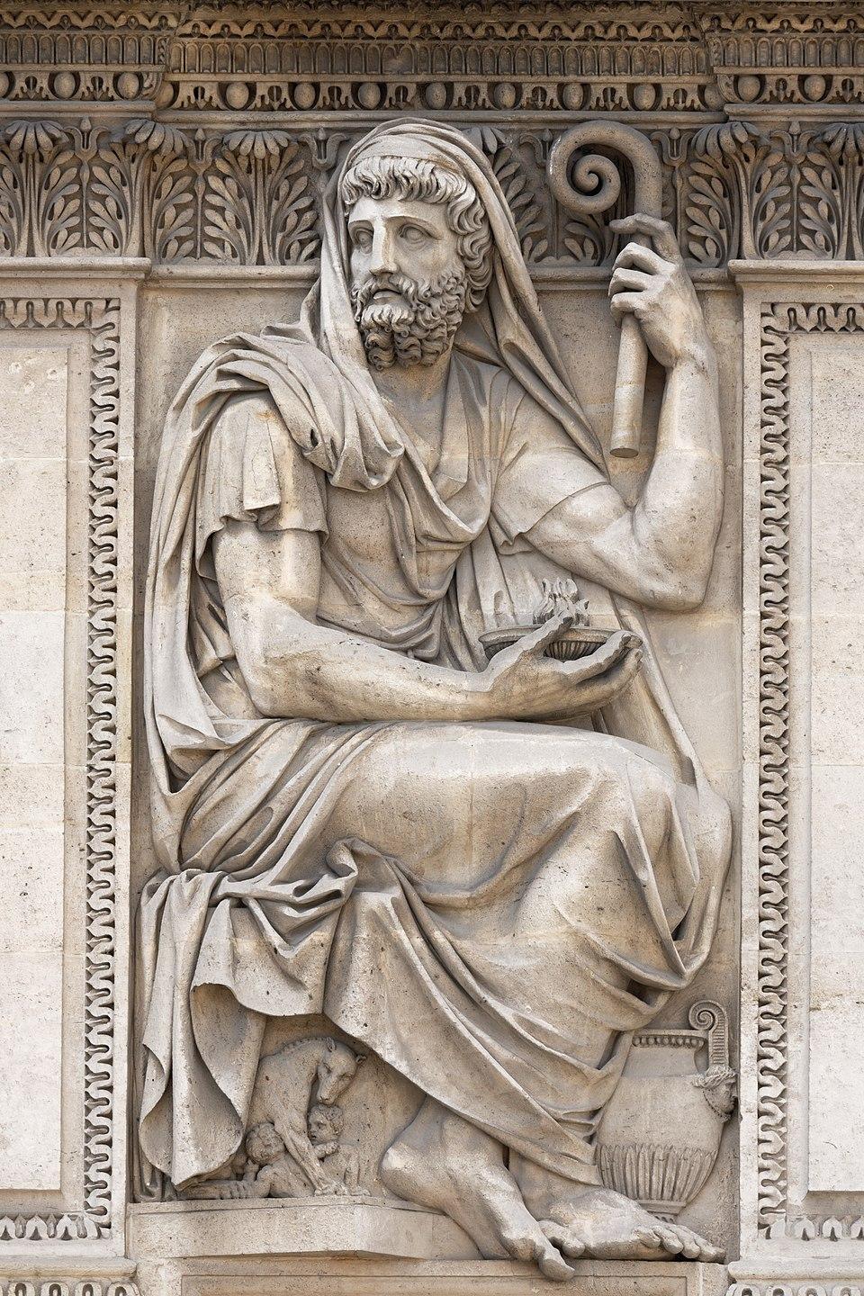 "Numa Pompilius," by Jean Guillaume Moitte, in relief on the east facade of the Lemercier wing, at the Louvre, Paris. (Public Domain)