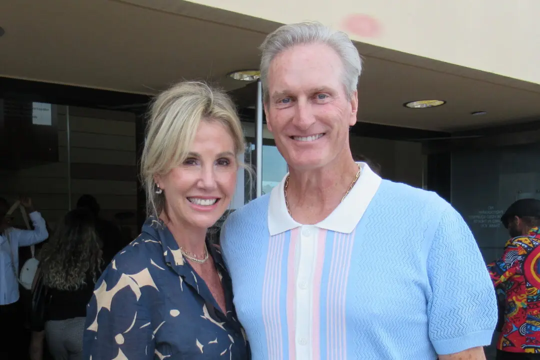 Former U.S. Baseball Player Awed by Precision and of Shen Yun Performers