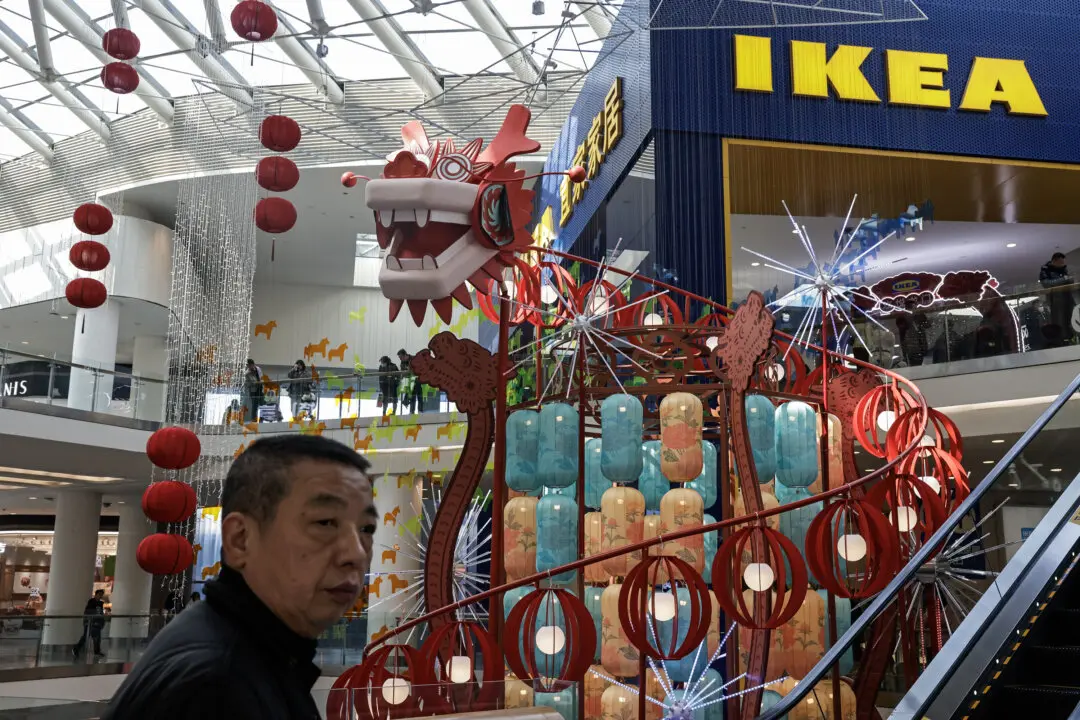 IKEA Shuts 7 Stores in China Amid Housing Slump