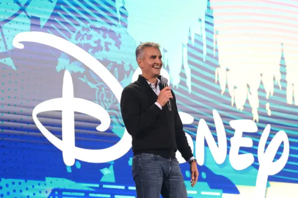 Disney Parks Chief Josh D’Amaro to Succeed Bob Iger as CEO