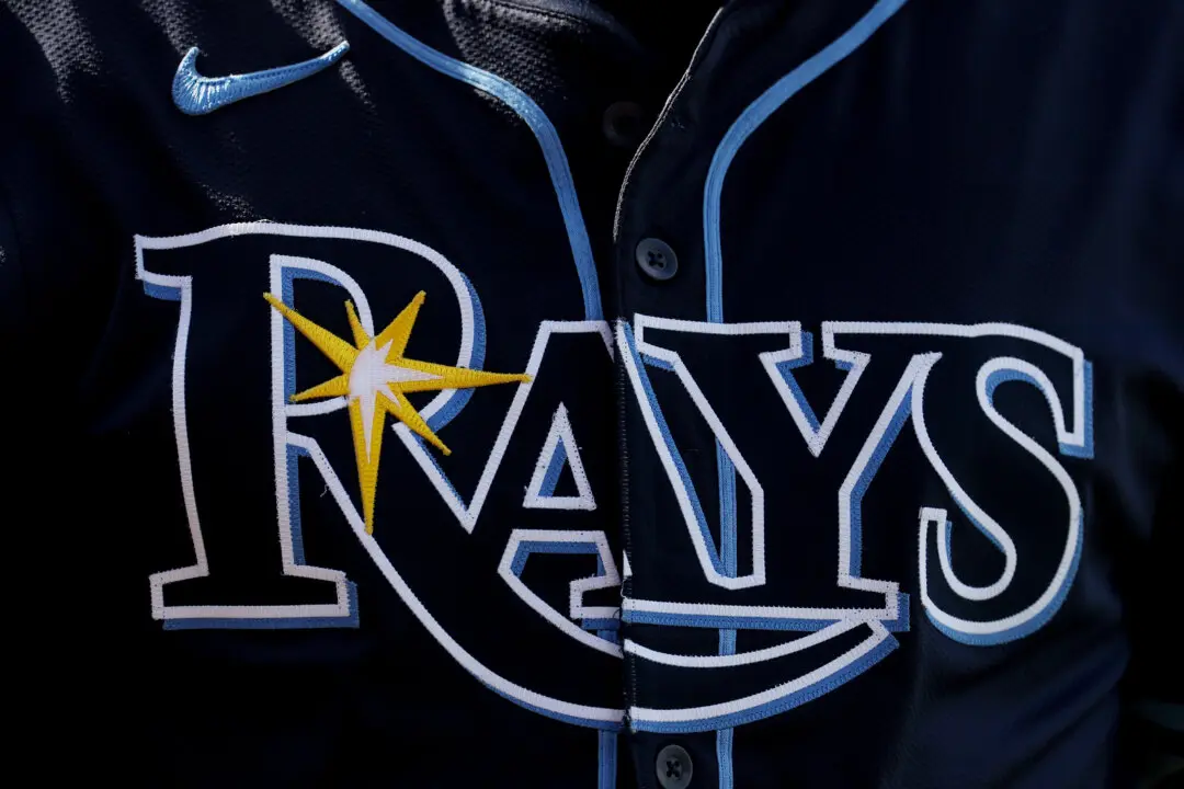 Tampa Bay Rays’ New Stadium Proposal Has Backing of MLB Commissioner and Florida Governor