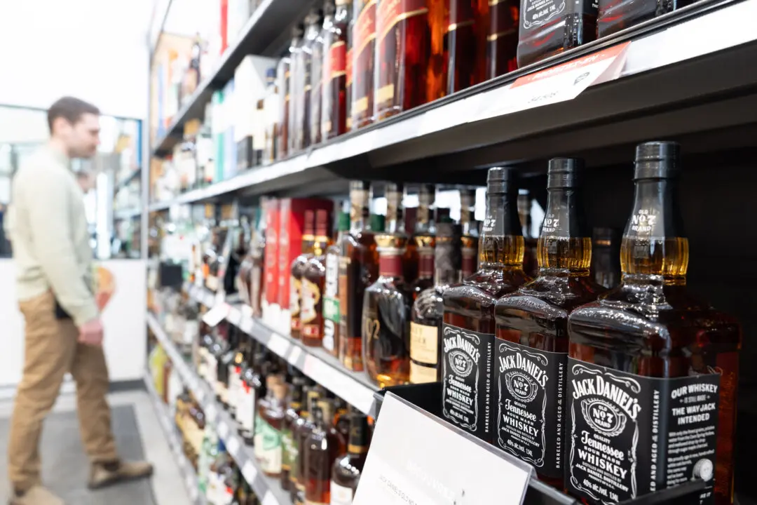 Some US Alcohol to Return to Quebec Stores Before Quality Drops, Minister Says