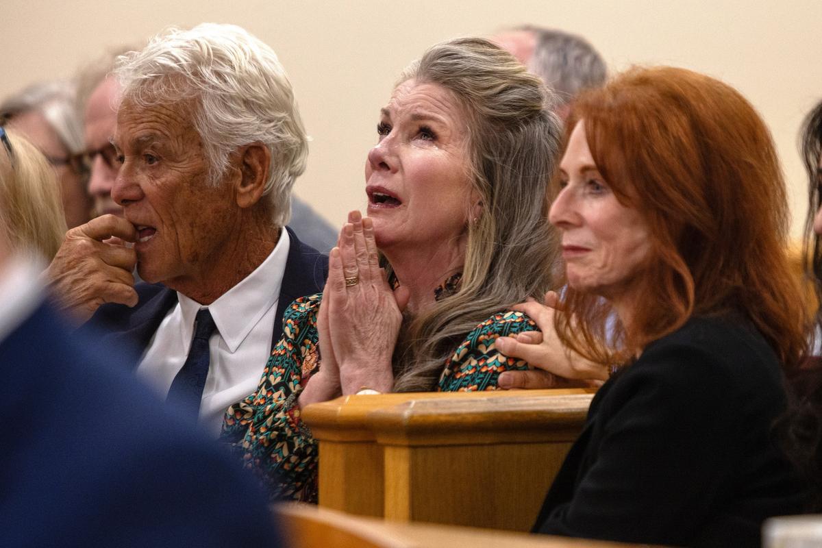 Melissa Gilbert (C) reacts as her husband, Timothy Busfield, is granted a conditional release at a hearing in the Second District Judicial Court at the Bernalillo County Courthouse in Albuquerque, N.M., on Jan. 20, 2026. (AJ Skuy for Fox News Digital Pool Photo via AP)