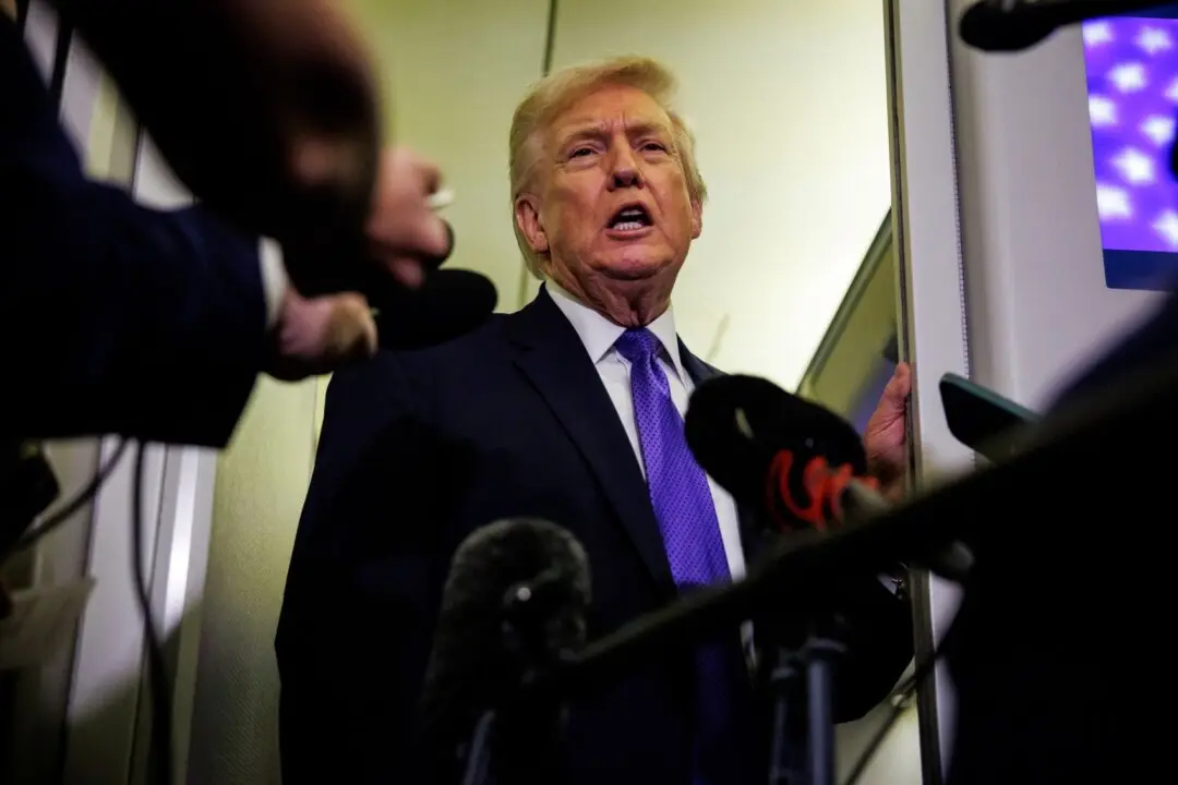 REPLAY: Trump Speaks to the Press Aboard Air Force One