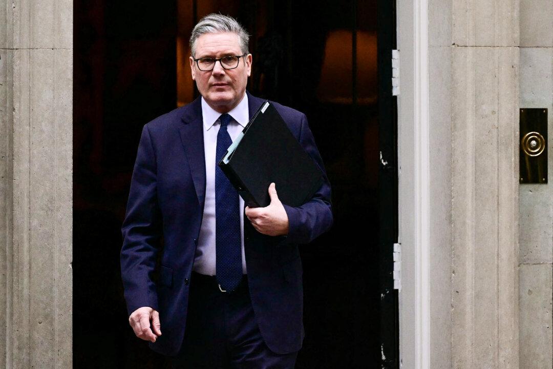 UK PM Starmer’s Communications Director Quits Over Mandelson–Epstein Scandal