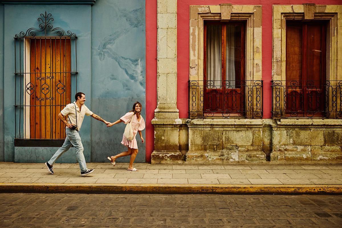 Rapid travel across time zones disrupts the body's circadian rhythms, its internal clock that regulates sleep and alertness. (Thomas Barwick/Getty Images)