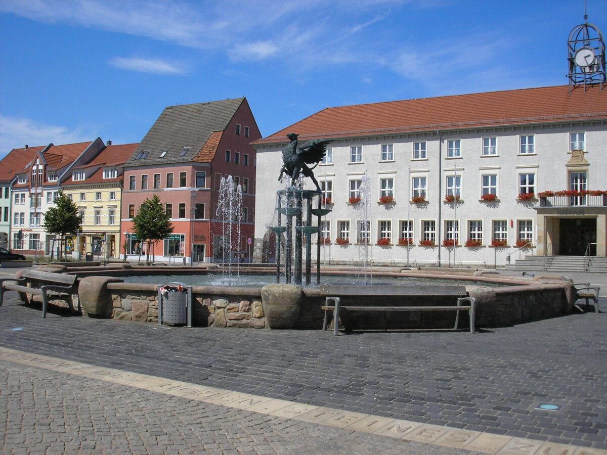 Anklam’s market square. (<a href="https://commons.wikimedia.org/wiki/User:Michael_Sander">Michael Sander</a>/<a href="https://creativecommons.org/licenses/by-sa/3.0">CC BY-SA 3.0</a>)