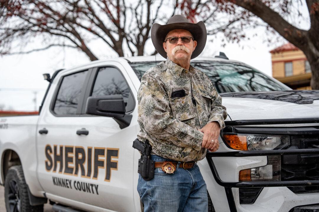 (Top) Brackettville, Texas, on Jan. 30, 2026. Brackettville sits north of the Border Patrol Checkpoint on Highway 57 past Eagle Pass and west of the Uvalde checkpoint, making it an ideal location for gotaways—illegal immigrants who evade capture. (Bottom Left) Sheriff Brad Coe in Brackettville, Texas, on Jan. 30, 2026. (Bottom Right) Matt Benacci, school board member for Brackett Independent School District, in Brackettville, Texas, on Jan. 30, 2026. (Samira Bouaou/The Epoch Times)