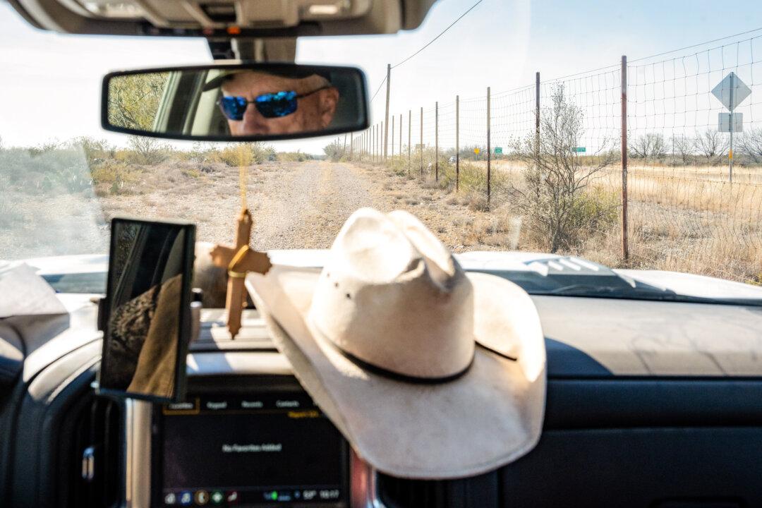 (Top) Rancher Wayne King at Tequesquite Ranch in Kinney County, Texas, on Jan. 29, 2026. (Bottom Left) Rancher Wayne King at Tequesquite Ranch in Kinney County, Texas, on Jan. 29, 2026. (Bottom Right) Rancher Wayne King drives along the fence at Tequesquite Ranch in Kinney County, Texas, on Jan. 29, 2026. (Samira Bouaou/The Epoch Times)