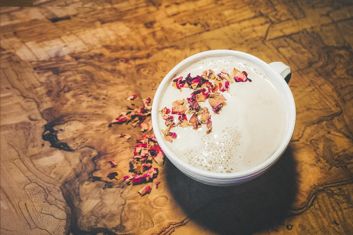 How to Make Rose and Cardamom Moon Milk for a Cozy Valentine’s Night
