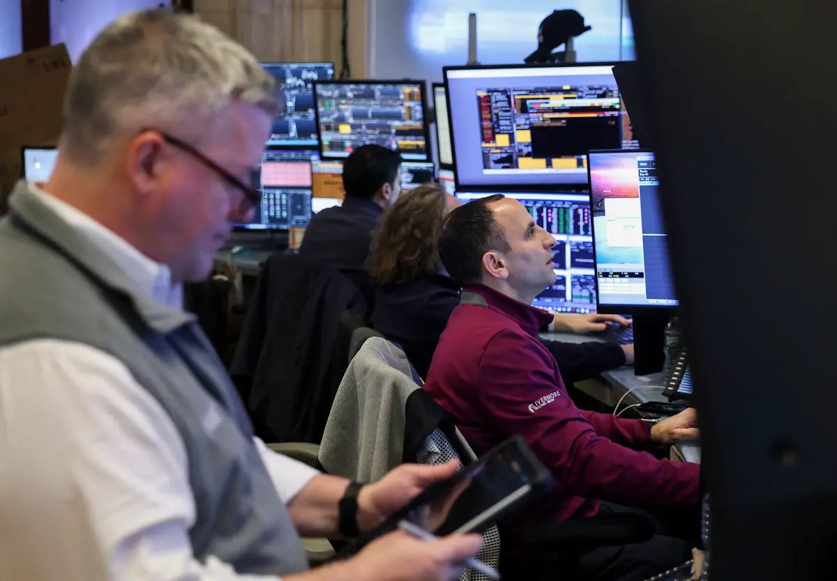 Investors Seek Refuge in Asset-Heavy Stocks as AI Jitters Rattle Markets, Analysts Say