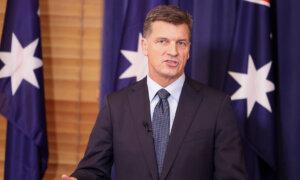 Australian Opposition Pledges Crackdown on 65,000 Individuals in Immigration Policy Reset