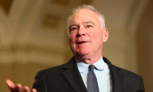 Democrat Senator Says Trump Team Making ‘Big Jumps’ on AUKUS Pact