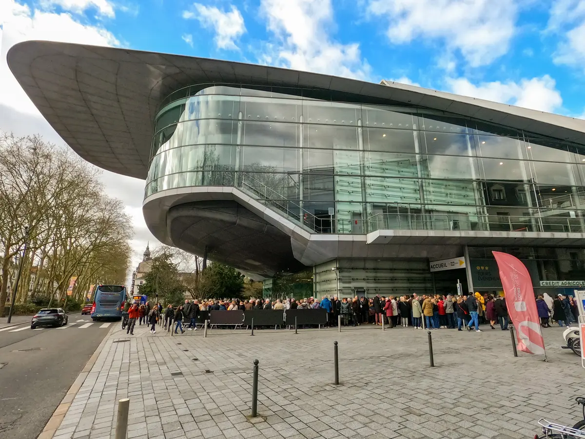 Shen Yun Is ‘Wonderful and Very Courageous,’ Says Doctor of Biology