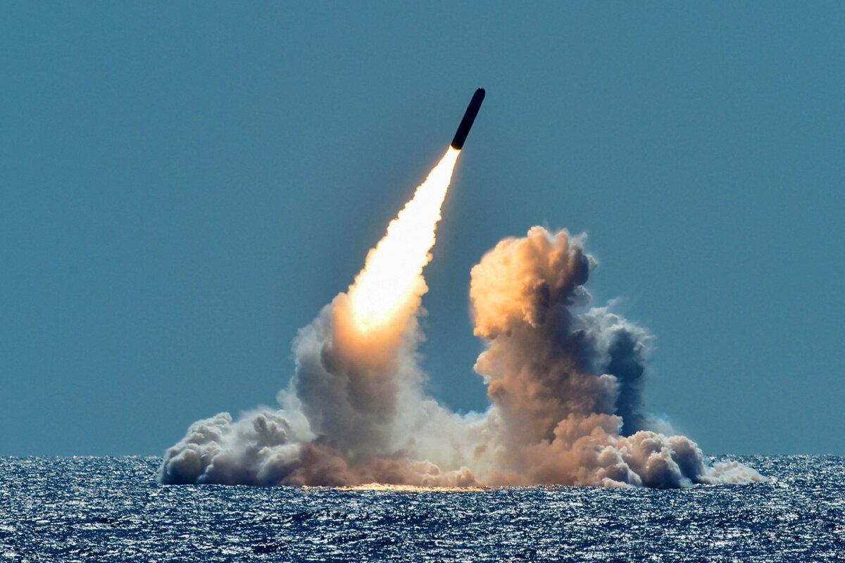 An unarmed Trident II D5 missile is test-launched from the Ohio-class U.S. Navy ballistic missile submarine USS Nebraska off the coast of California, on March 26, 2018. (U.S. Navy/Mass Communication Specialist 1st Class Ronald Gutridge/Handout via Reuters)