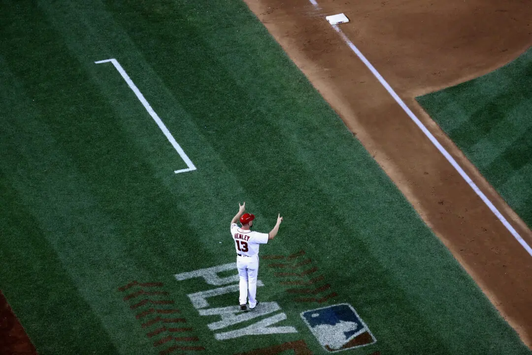 MLB to Combat Pitch Tipping: Umpires in 2026 to Enforce Base Coaches’ Positioning