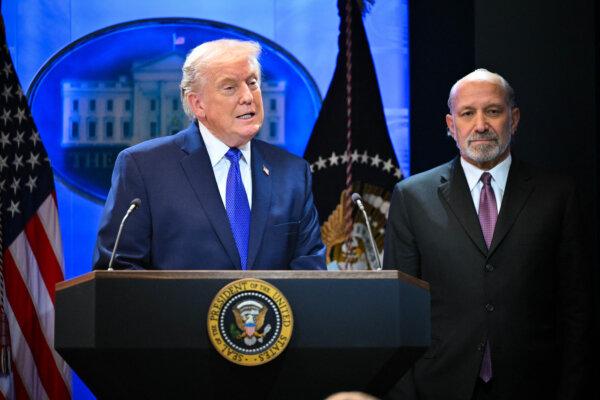 Trump Signs Order to Impose 10 Percent Global Tariffs After Supreme Court Ruling