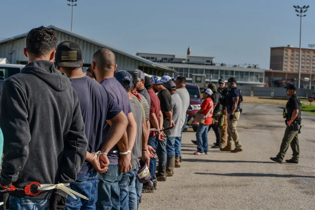 ICE Breaks Daily Arrest Record in South Texas