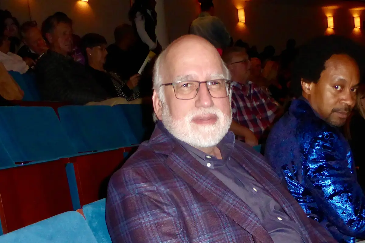 Company Executive Praises Shen Yun: ‘A New Experience’ Exploring the Deep Roots of Chinese Culture