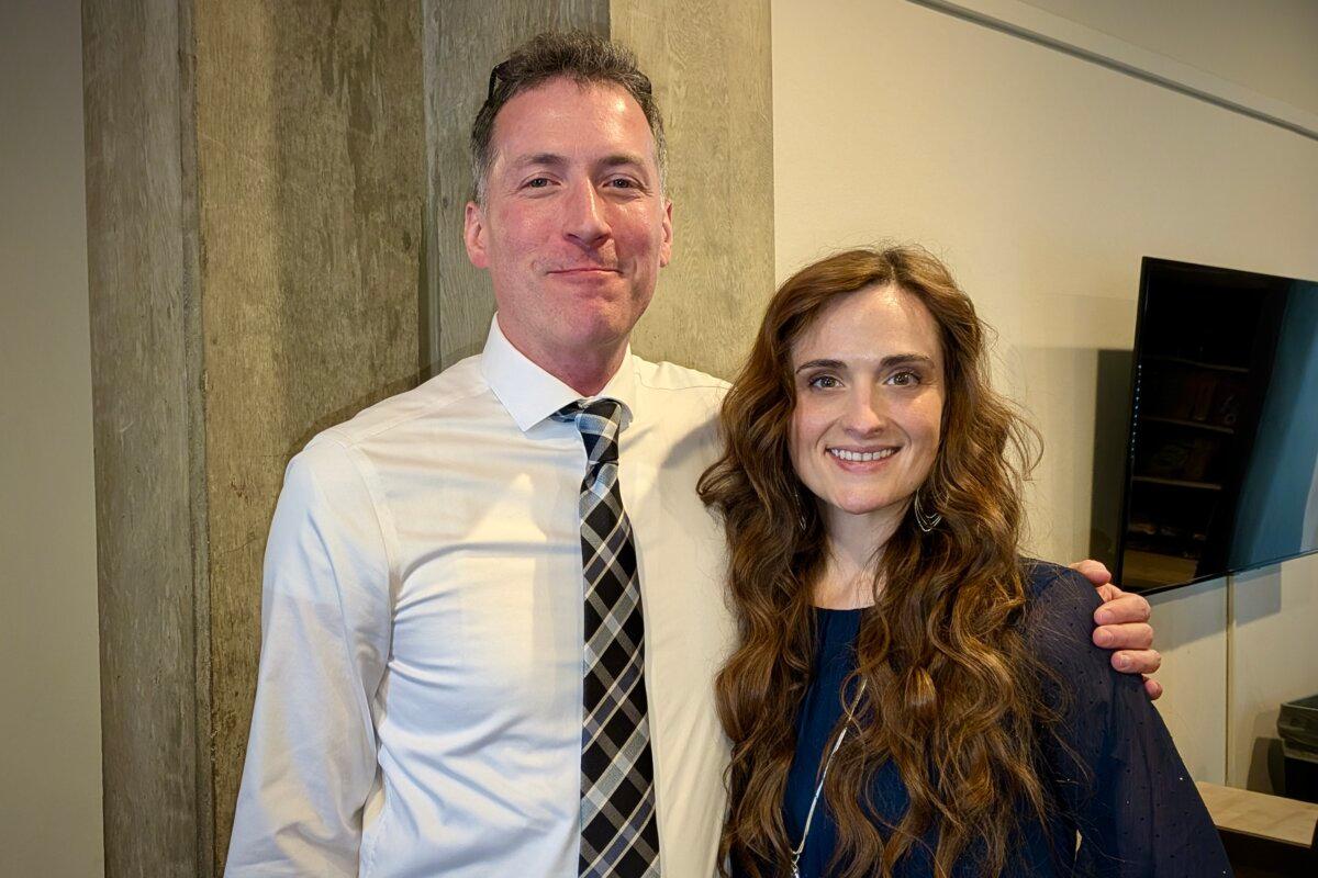 Josh Ayres and Sarah Brackney at Shen Yun Performing Arts at the Clowes Memorial Hall of Butler Arts Center in Indianapolis on Feb. 22, 2026. (Charles Lu/The Epoch Times)
