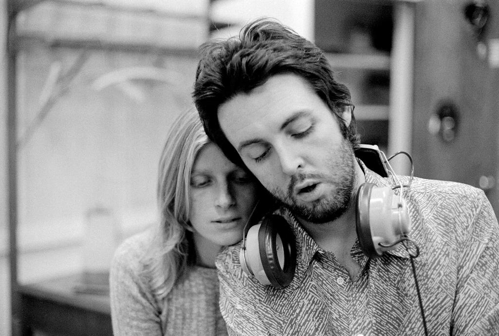 Linda and Paul McCartney, in the documentary, "Paul McCartney: Man on the Run." (Amazon/MGM Studios)