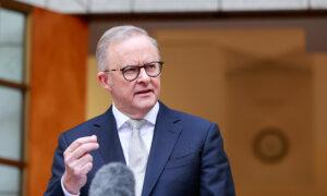 Australian Prime Minister Evacuated From Residence After Chinese Bomb Threat Over Shen Yun Performance