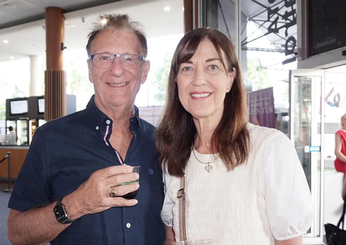 Shen Yun Brings Important Messages to the World, Says Retired Neurologist