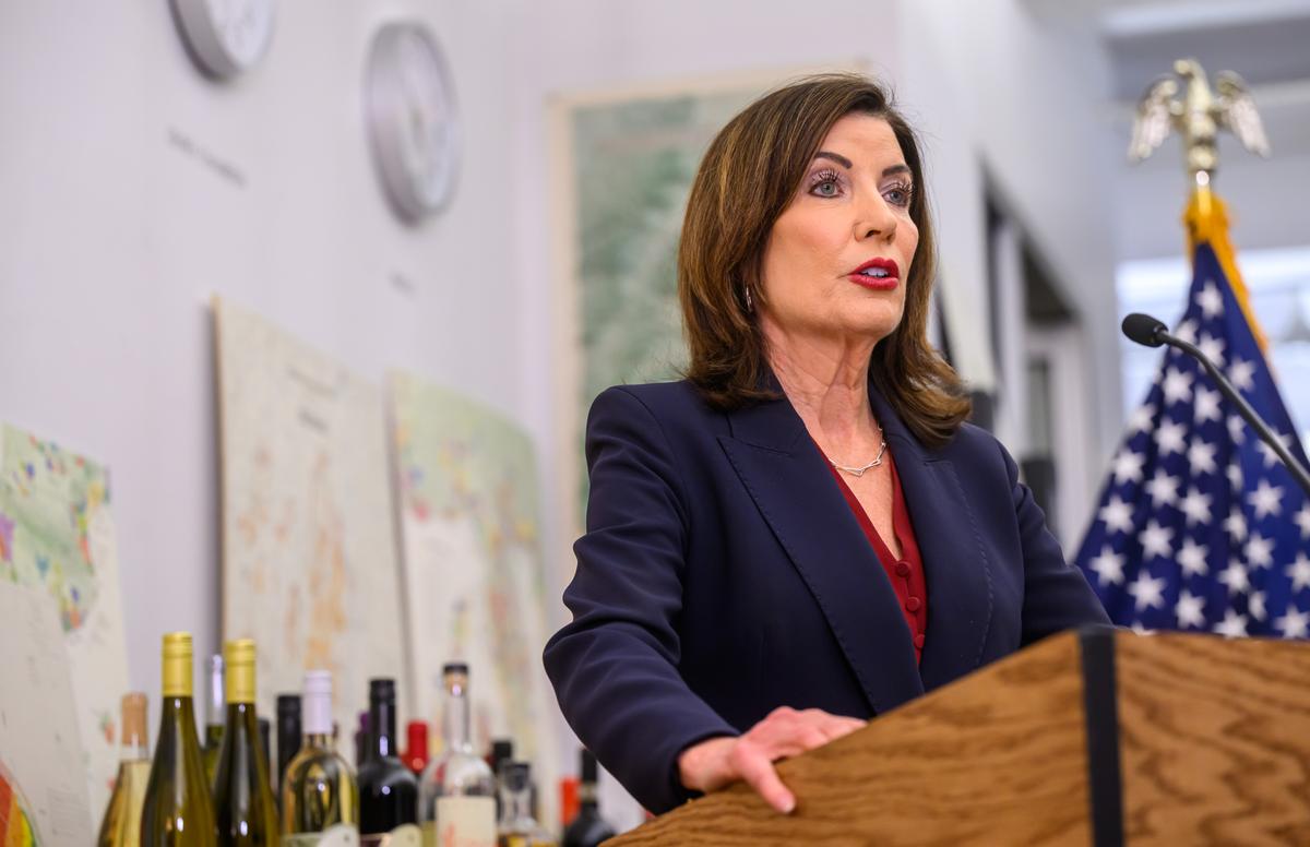 NY Governor Hochul Urges Lawmakers to Delay 2030 Emissions Reductions Targets to 2040