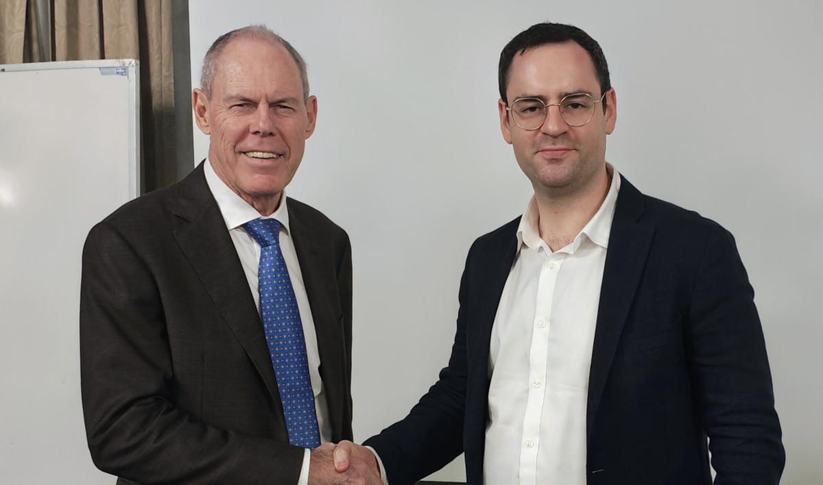 Former Labor Minister Dr Gary Johns (L) and Australian Jewish Association President Robert Gregory (R) at the 2026 Melanie Phillips Annual Lecture Series in Brisbane, Australia, on Feb. 26, 2026. (Jerry Zhu/The Epoch Times)