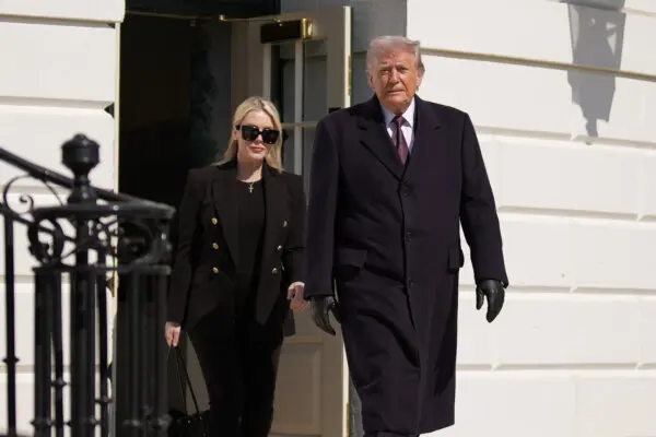 Trump Heads to South Texas to Promote Energy Agenda; Bill Clinton Faces Lawmakers as Part of Epstein Probe