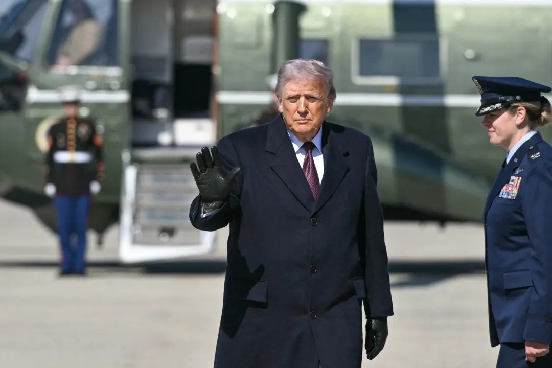 Trump Heads to South Texas to Promote Energy Agenda; Bill Clinton Faces Lawmakers as Part of Epstein Probe