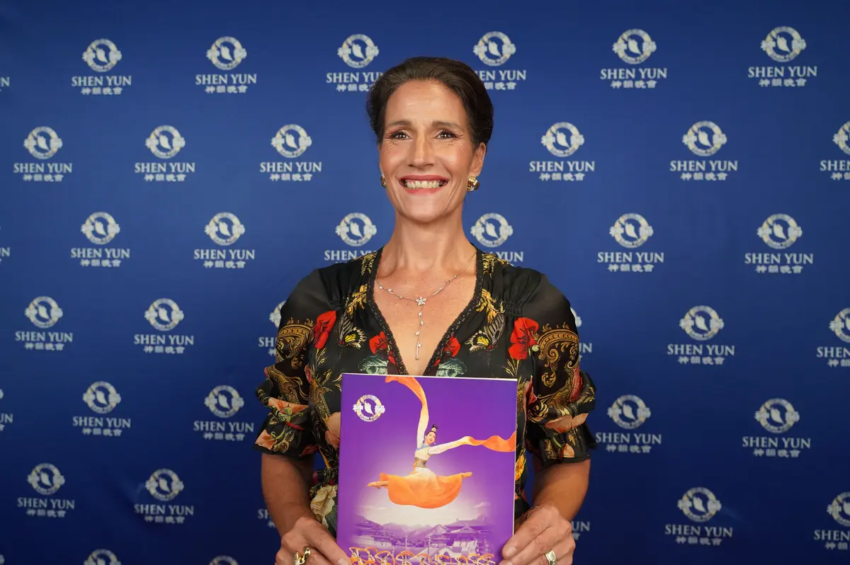 Business Owner Has New Appreciation for Chinese Culture from Shen Yun