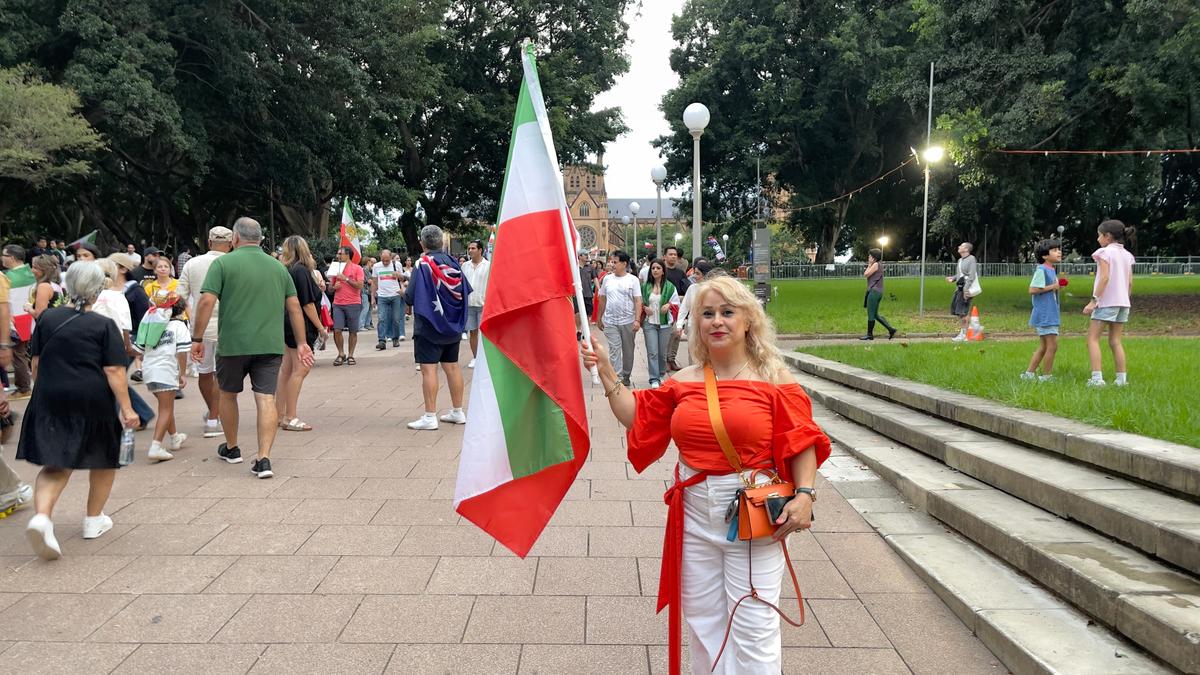 Hundreds Rally in Sydney Amid US-Israel Strikes on Iran, Death of Ayatollah