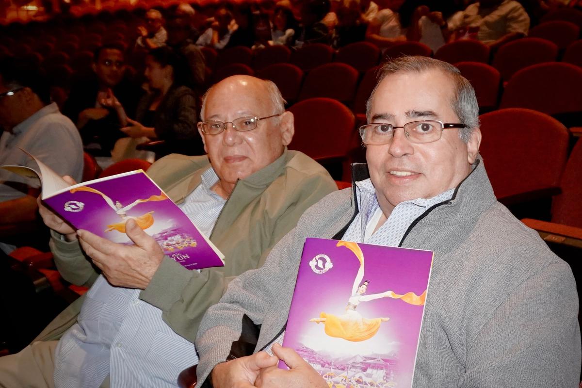 ‘A Spiritual Experience of Drawing Closer to the Divine,’ School Principal Enthralled by Shen Yun