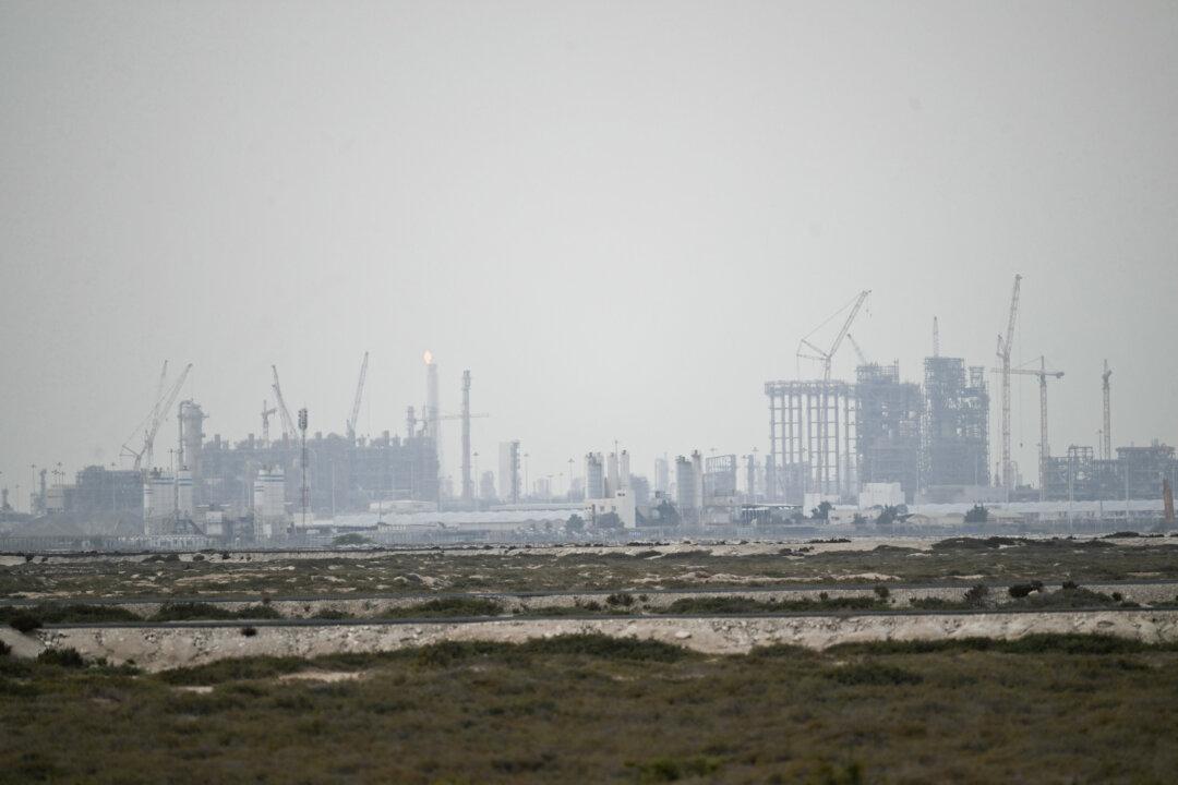 QatarEnergy May Not Guarantee LNG Contracts for Up to 5 Years After Iran Attacks