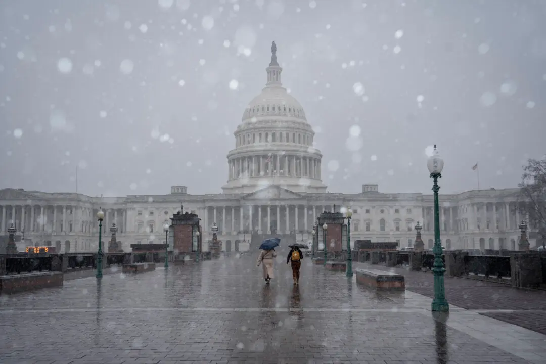 Senate Again Fails to Advance DHS Funding Bill as Shutdown Nears 1 Month