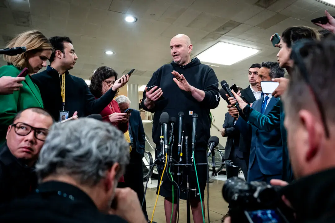 Fetterman Says Democratic AI Moratorium Push Is ‘Lunacy,’ ‘China-First’