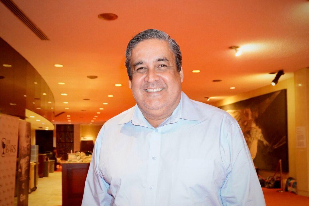 Puerto Rico Audience Member: Shen Yun ‘Is Grand and Magnificent’