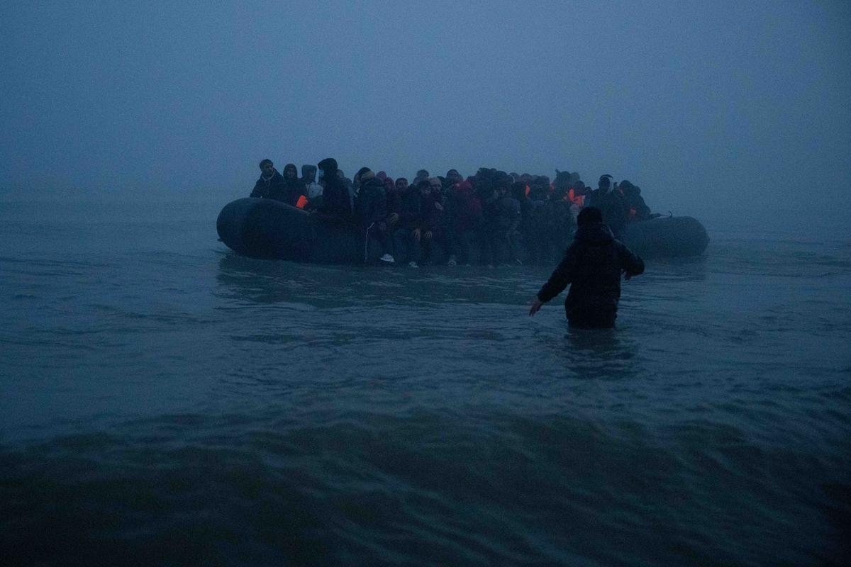 ‘Mega Dinghy’ Carrying Record 230 Migrants Reaches UK
