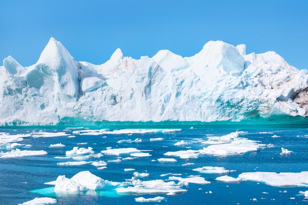 Isolated on an arctic ice floe is not where anyone would want to be in this novel. (<a href="https://www.shutterstock.com/g/muratart">muratart</a>/<a href="https://www.shutterstock.com/image-photo/melting-icebergs-by-coast-greenland-on-2477179493?trackingId=2a092e0e-8353-4e0c-9b53-c26430498e0f&listId=highlights-suggestedSearches">Shutterstock</a>)